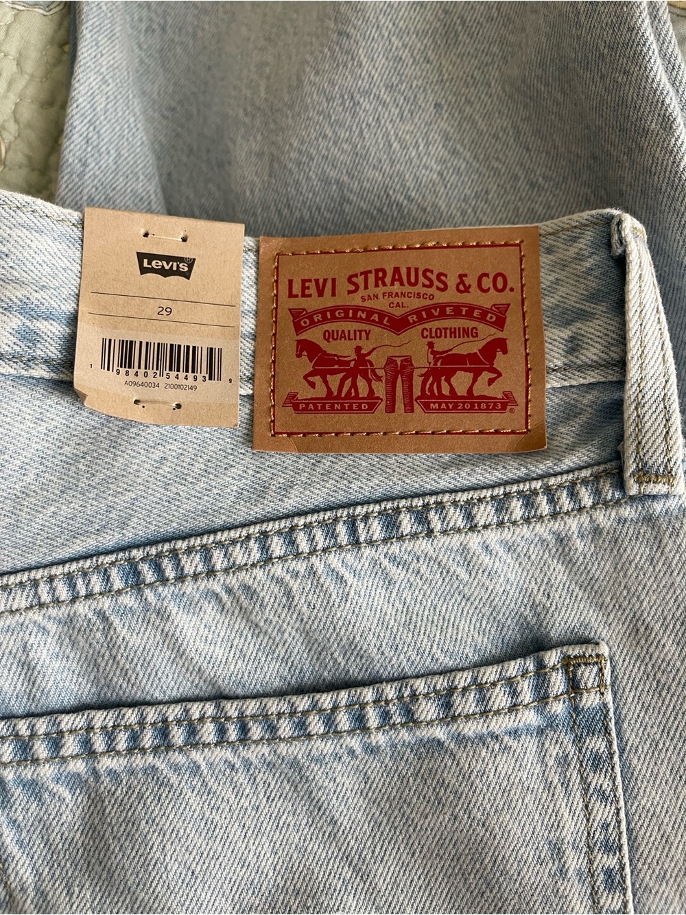 LEVIS LOW PRO STRAIGHT LEG RELAXED FIT JEANS SIZ 29" X 30" -LIGHT BLUE- NWT - Picture 5 of 7